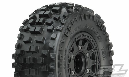 Proline Badlands SC 2.2&quot;/3.0&quot; All Terrain Tires Mounted on Raid Black - 1182-10